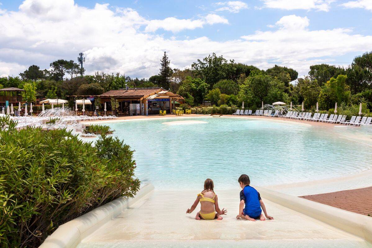 Camping Hu Montescudaio Village, Italia, Toscana