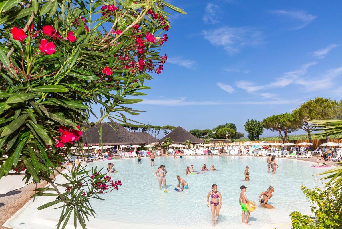 Campsite Hu Park Albatros Village, Italy, Tuscany, San Vincenzo