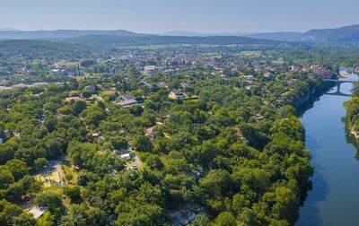 Campsite Le Petit Bois, France, Ardèche