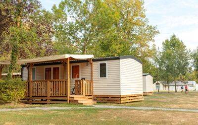 Camping Le Domaine de la Brèche, France, Centre-Val de Loire, Varennes-sur-Loire