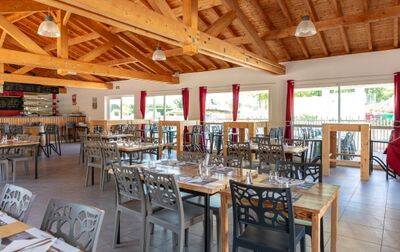 Campsite Le Domaine d'Oléron, France, Charente Maritime