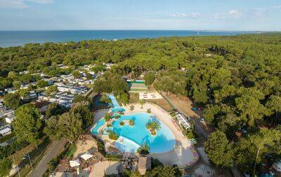 Campsite Le Logis, France, Charente Maritime, St Palais sur Mer
