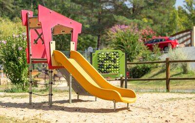 Camping Le Val d'Ussel, France, Dordogne - Périgord, Proissans - Sarlat