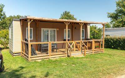 Campsite Château de Fonrives, France, Dordogne - Périgord