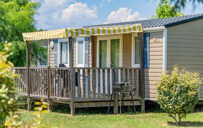 Camping Château de Galaure, Frankrijk