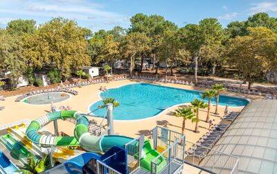 Campsite Fontaine Vieille, France, Gironde