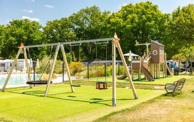 Campsite Le Vieux Moulin, France, Gironde