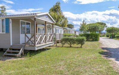 Campsite Les Fontaines, France, Languedoc Roussillon, Canet-en-Roussillon