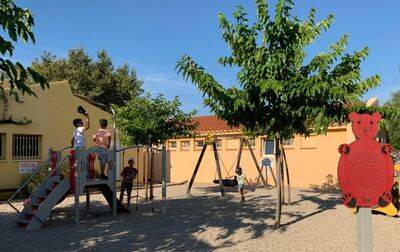 Campsite Camping Le Roussillon, France, Languedoc Roussillon