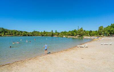 Camping Le Val de Durance, France, Provence Côte d'Azur, Cadenet - Lourmarin