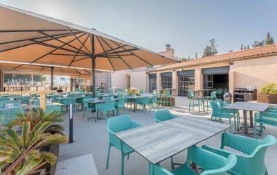Rénovation 2025 : Venez savourer un moment de fraîcheur dans notre nouvel espace restaurant ! - Camping Lou Souleï, France, Provence Côte d'Azur, Carry le Rouet