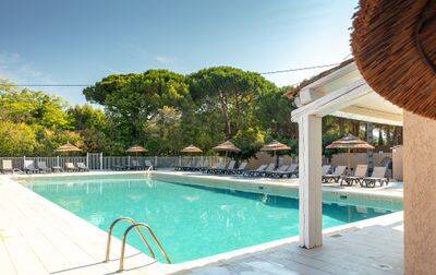 Campsite Le Hameau des Pins, La Moutonne, France, Provence French Riviera, La Crau