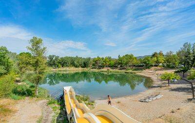 Votre oasis de fraîcheur en pleine nature ! - Camping Domaine des Iscles , France, Provence Côte d'Azur, La Roque-d'Anthéron